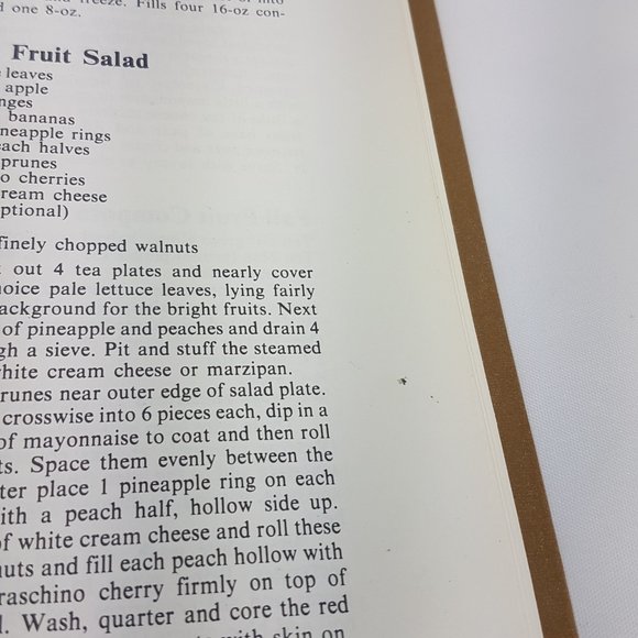 Vintage 1978 Mary Moore Cookbook First Edition Hardcover Retro Collectible - Picture 8 of 16